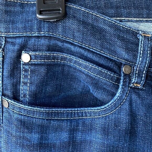 Eileen Fisher Cotton Stretch Straight Ankle Jeans - Picture 6 of 11